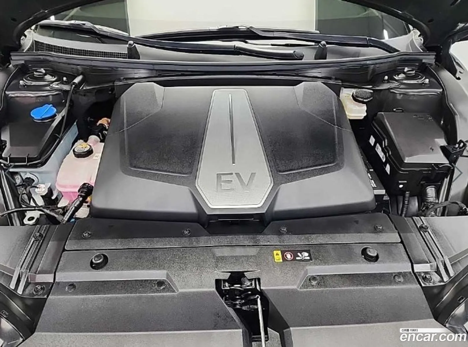 Kia EV6 2022 — 10