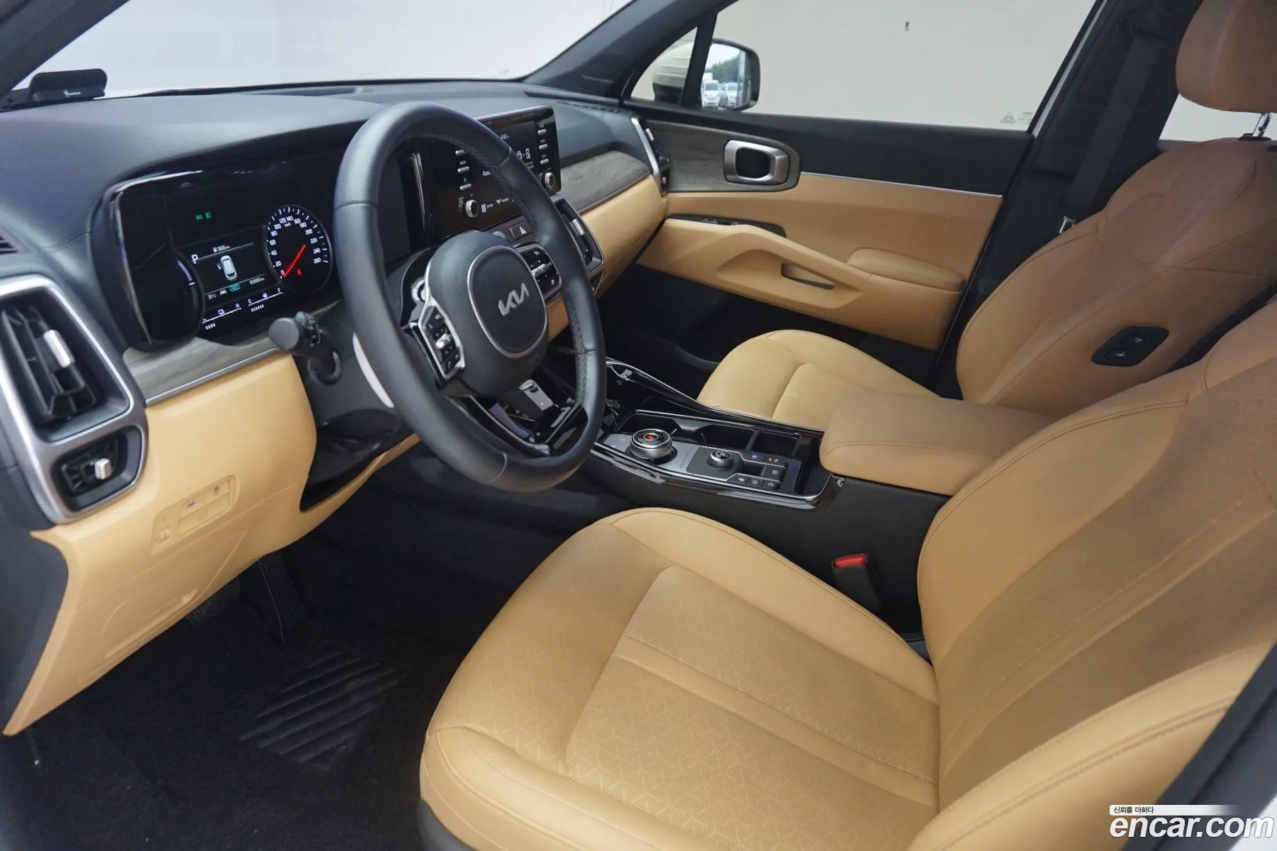 Kia Sorento 2022 — 16