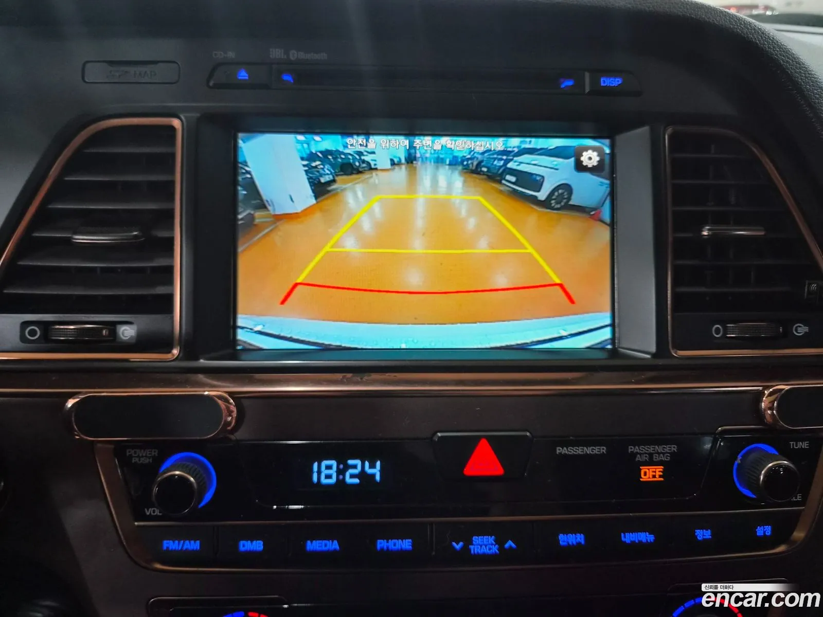 Hyundai LF Sonata 2015 — 20