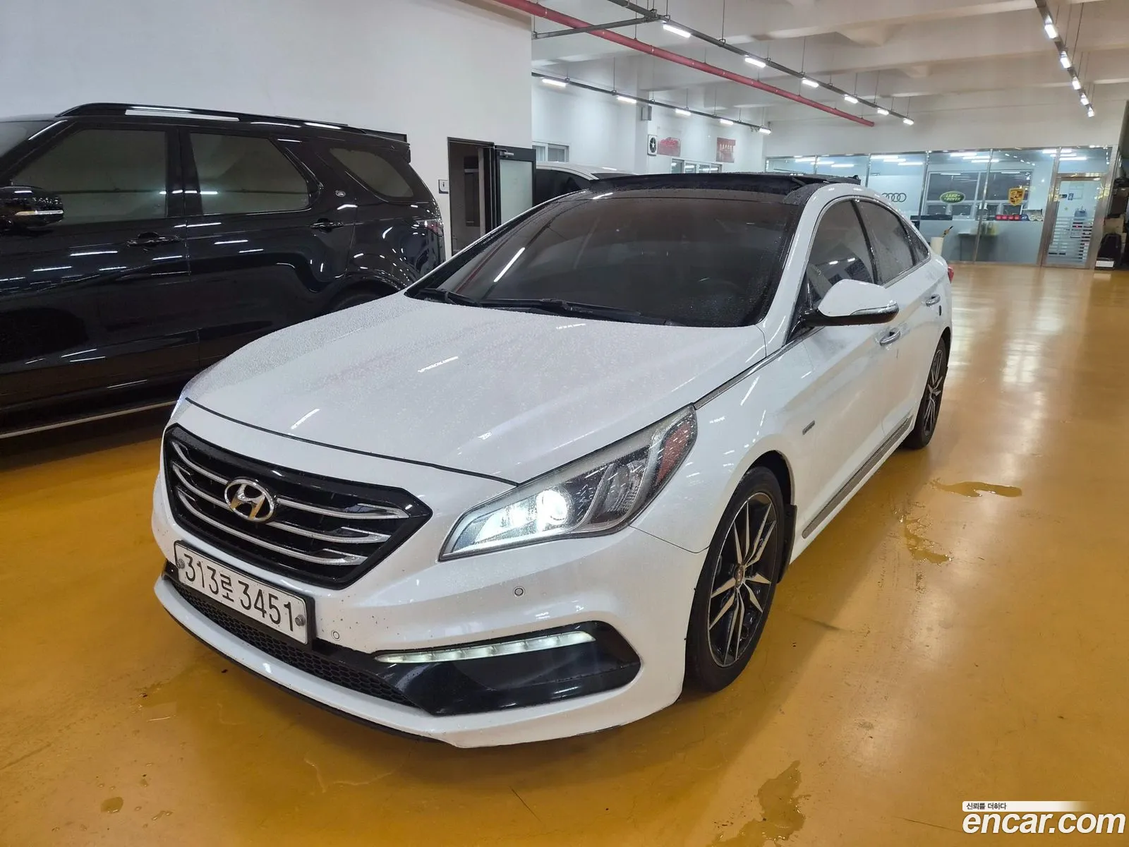 Hyundai LF Sonata 2015 — 19