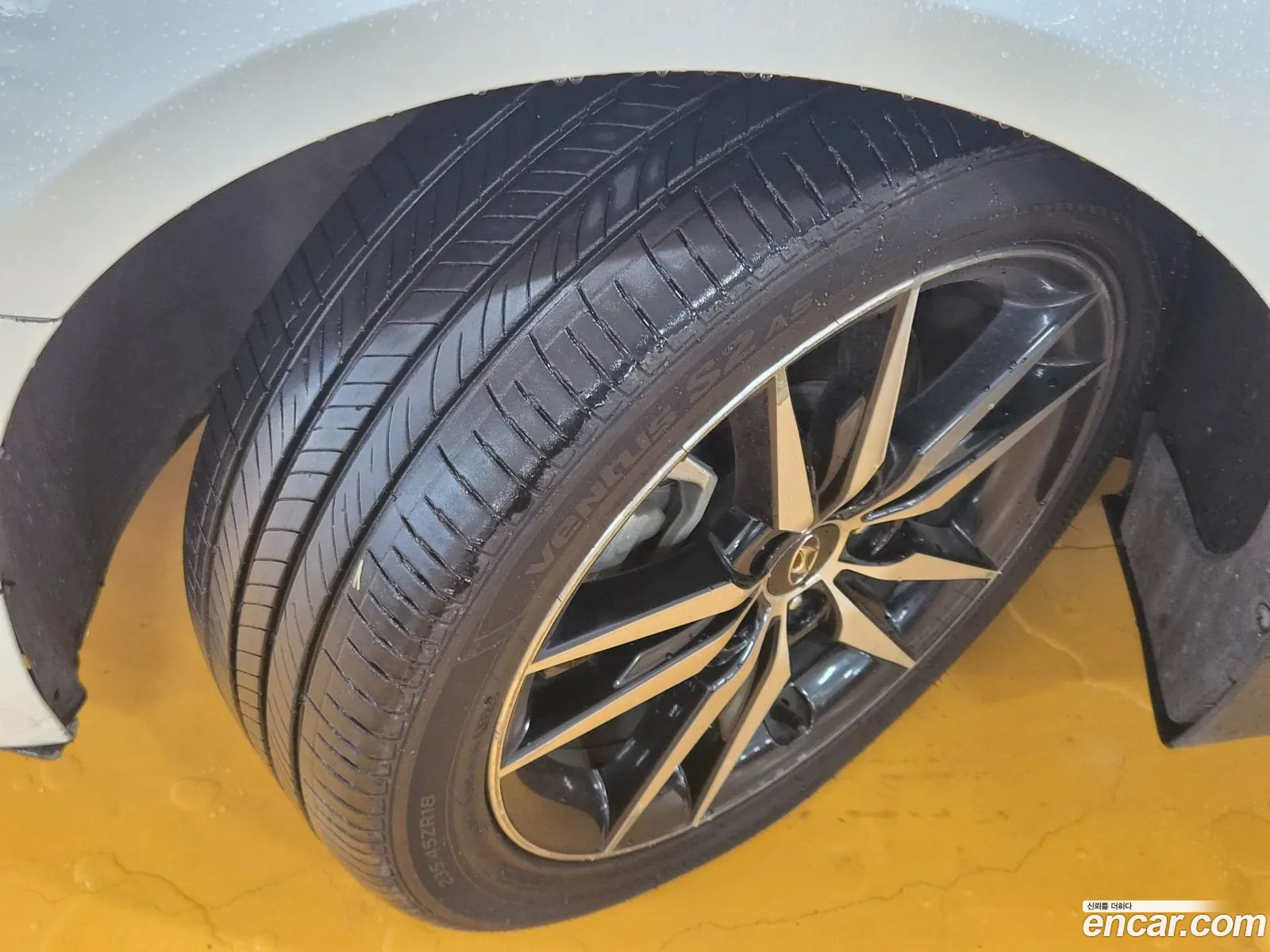 Hyundai LF Sonata 2015 — 17