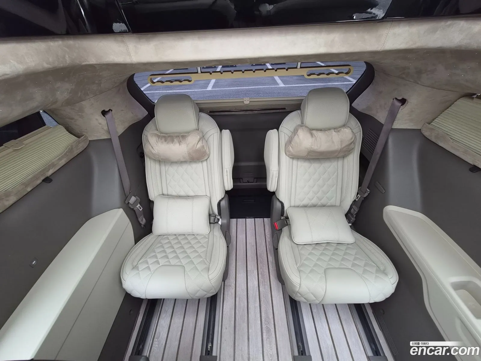 Kia Carnival 2024 — 10