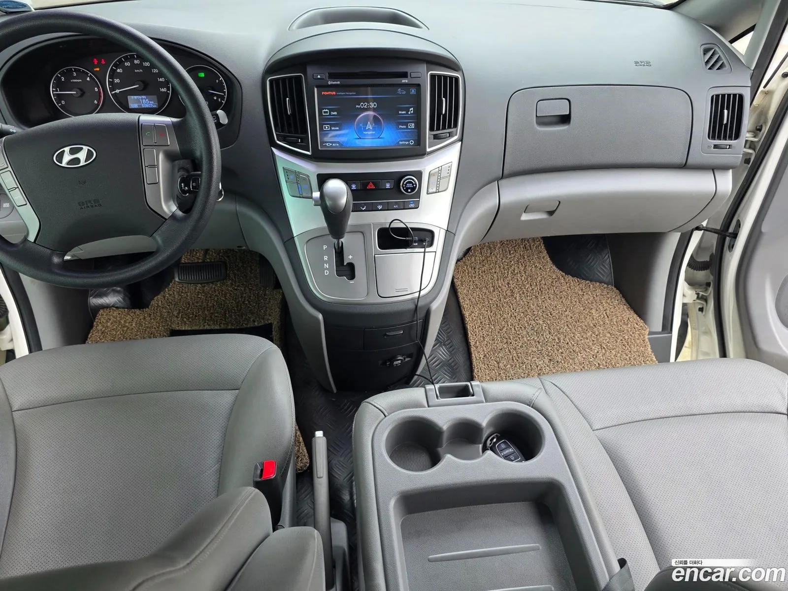 Hyundai Grand Starex 2016 — 16
