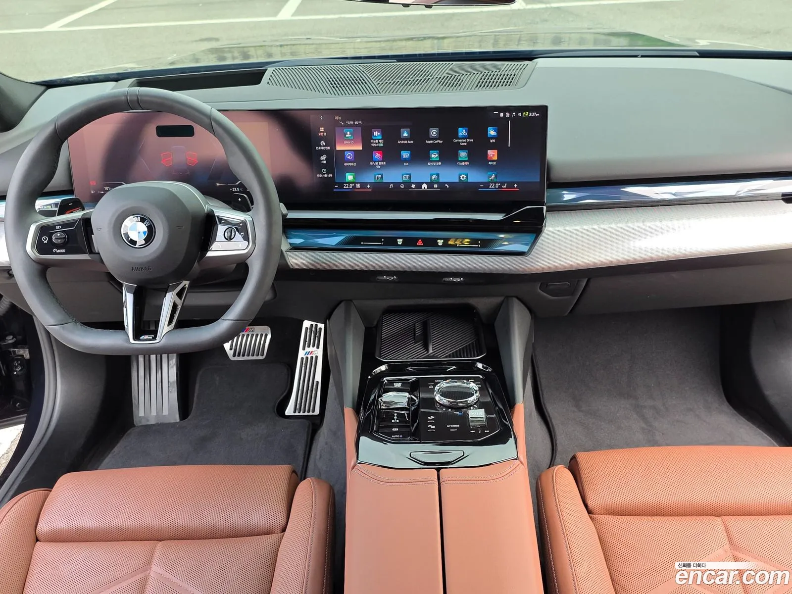 BMW 5 Series 2025 — 13