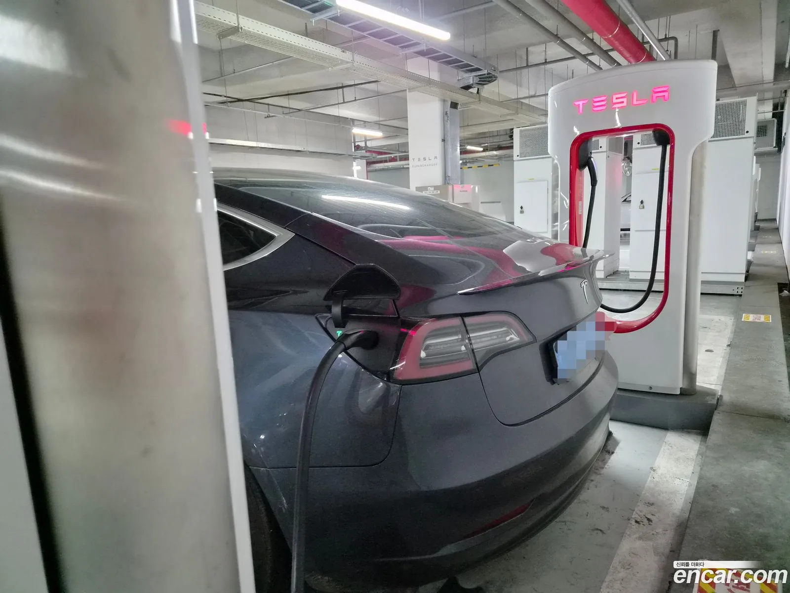 Tesla Model 3 2020 — 12