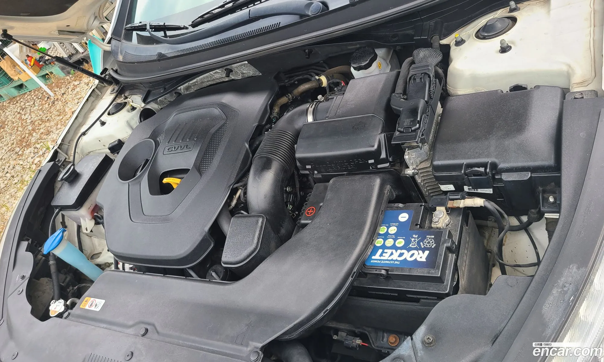 Hyundai LF Sonata 2016 — 16