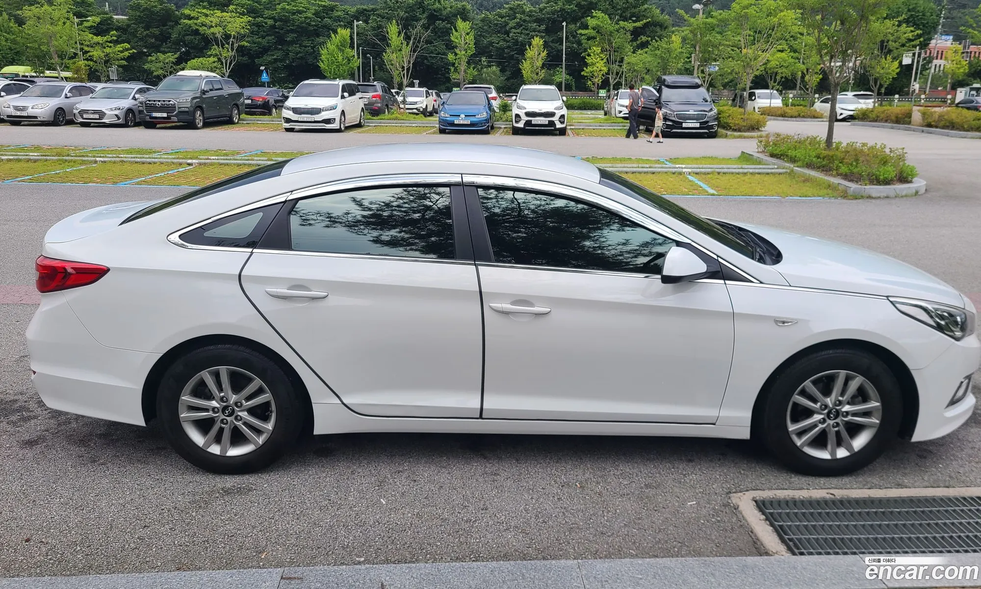 Hyundai LF Sonata 2016 — 4