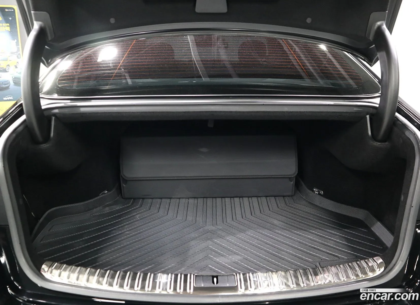 Genesis G80 2017 — 13
