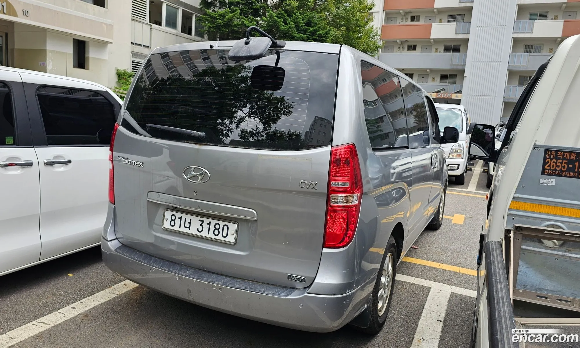 Hyundai Grand Starex 2011 — 18