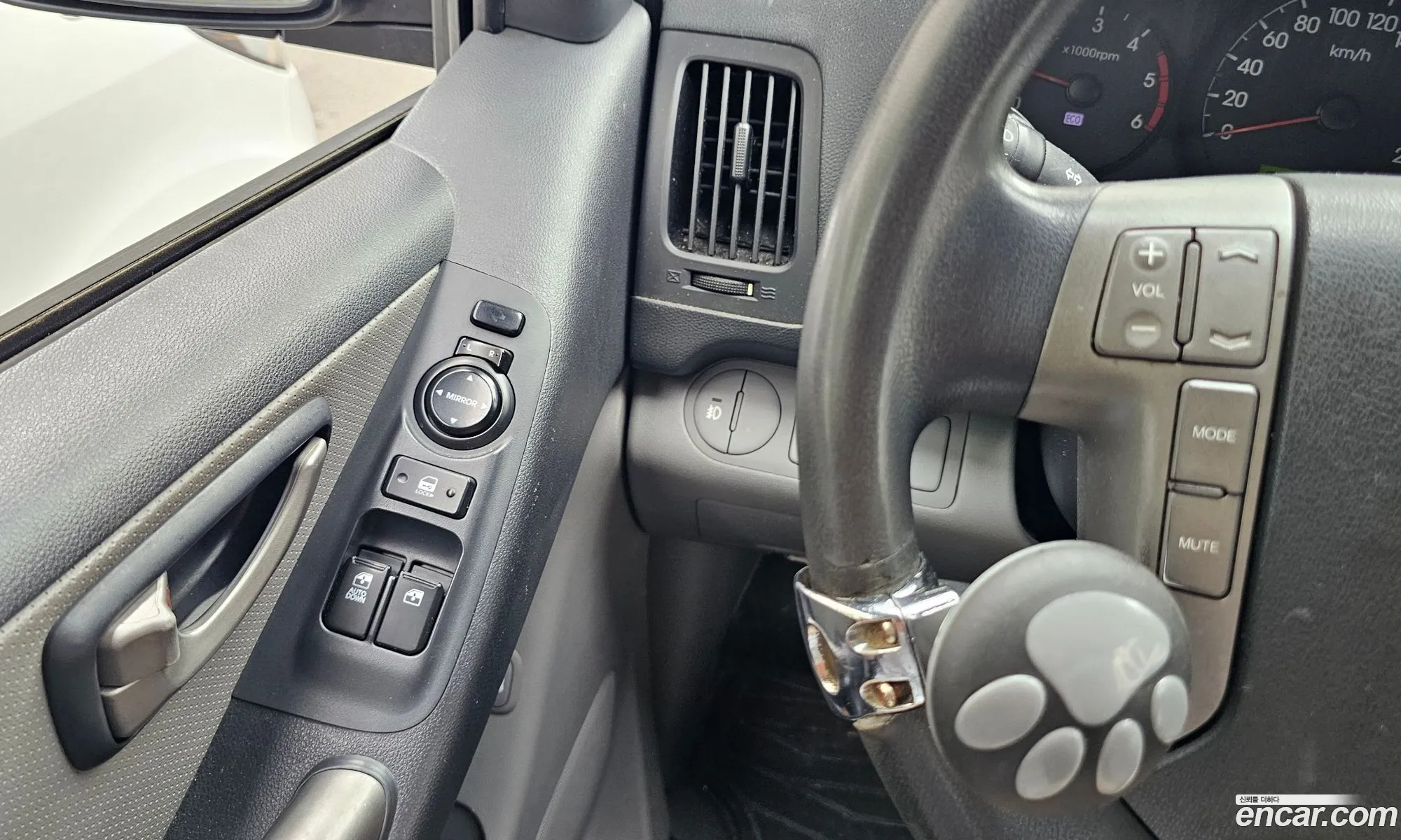 Hyundai Grand Starex 2011 — 4