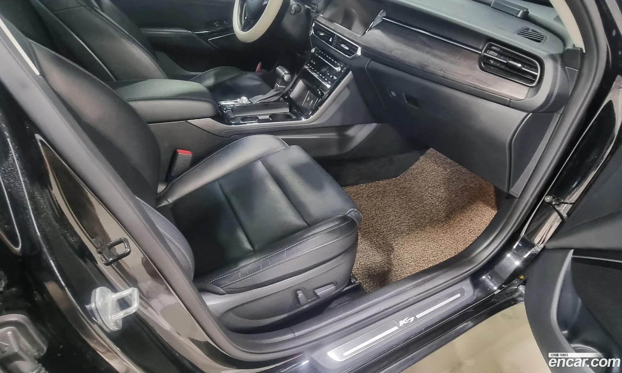 Kia K7 Premier 2020 — 14