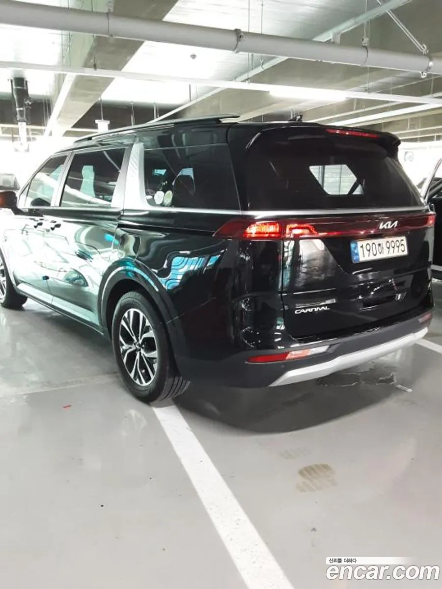 Kia Carnival 2023 — 9