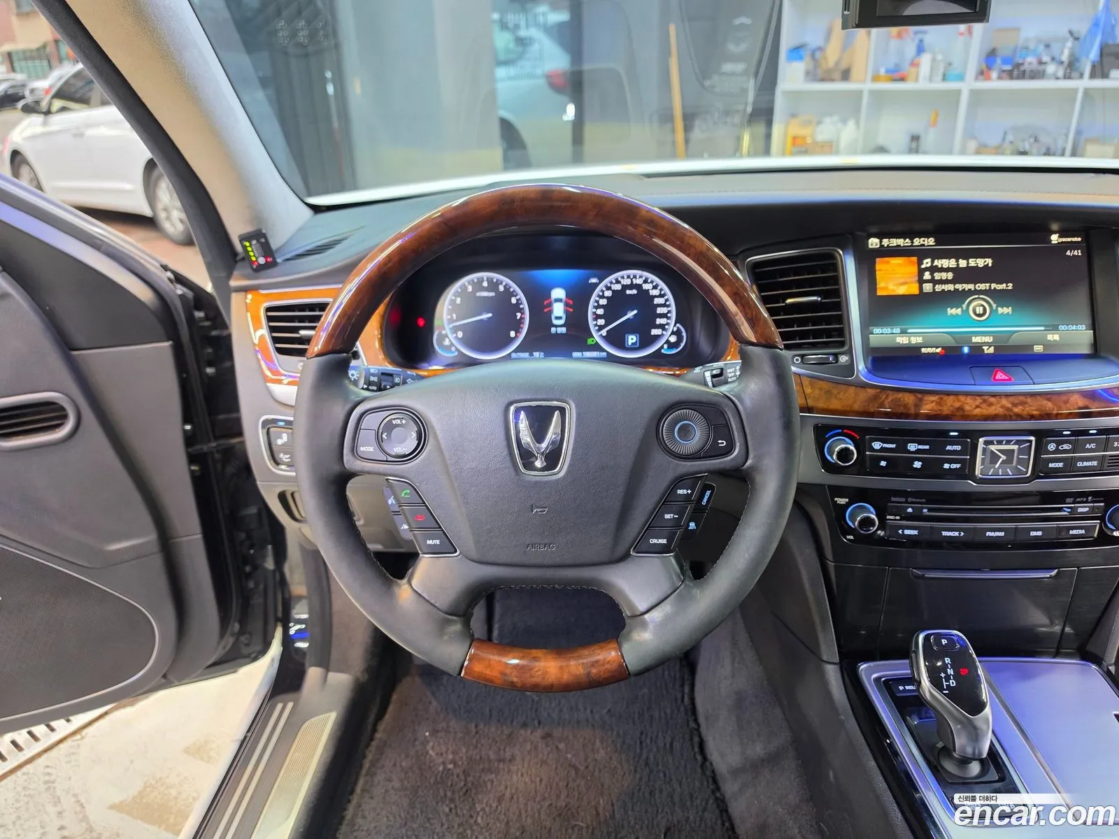 Hyundai Equus 2013 — 4