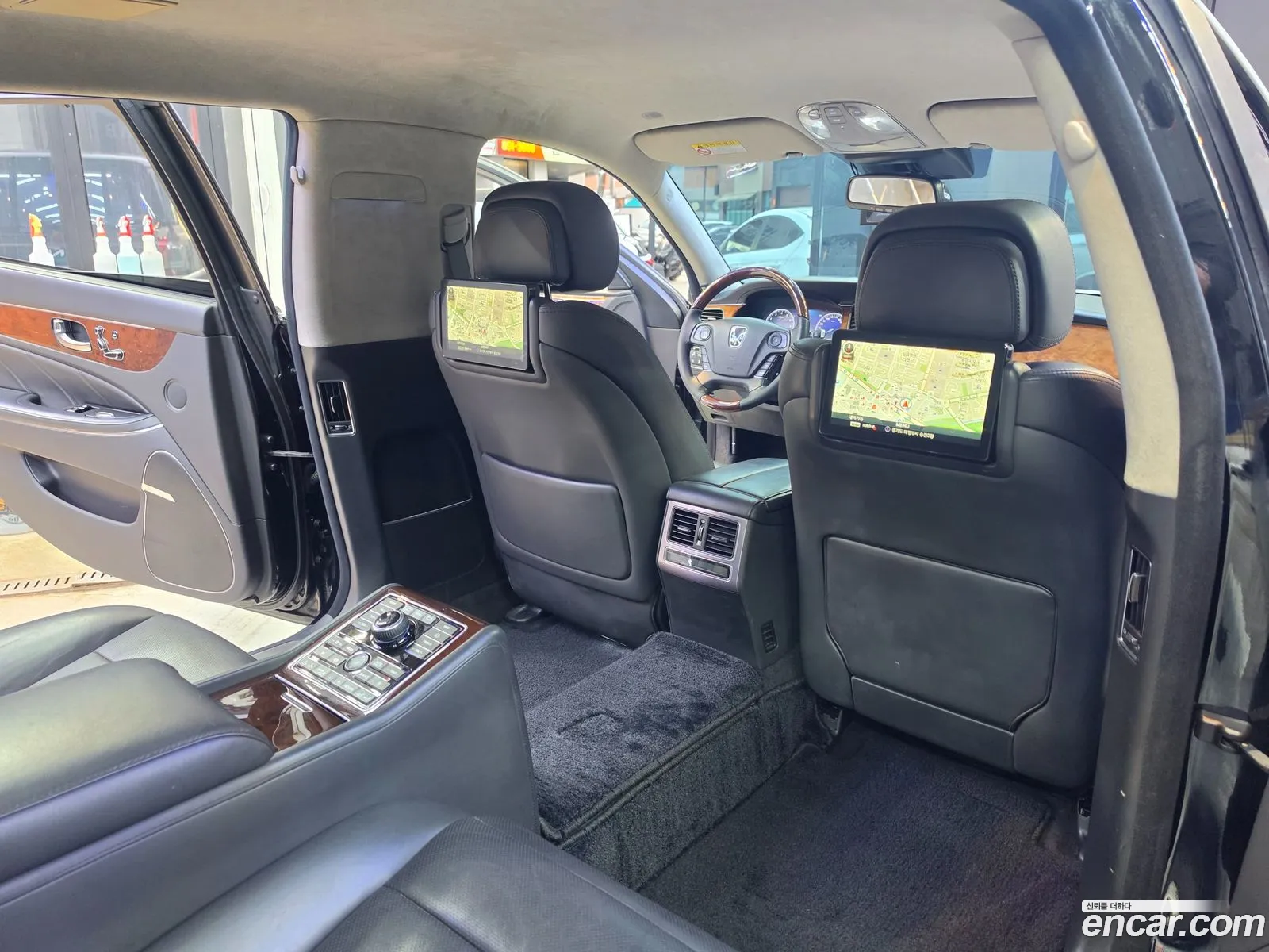 Hyundai Equus 2013 — 13