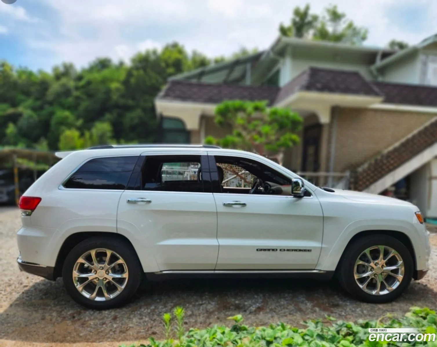 Jeep Grand Cherokee 2020 — 2