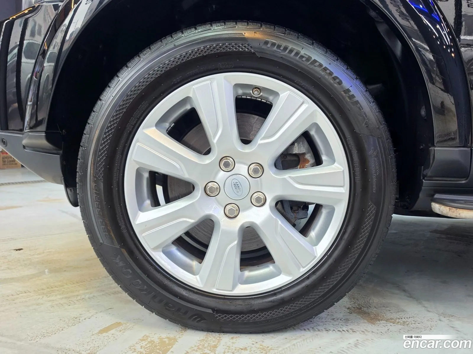 Land Rover Discovery 4