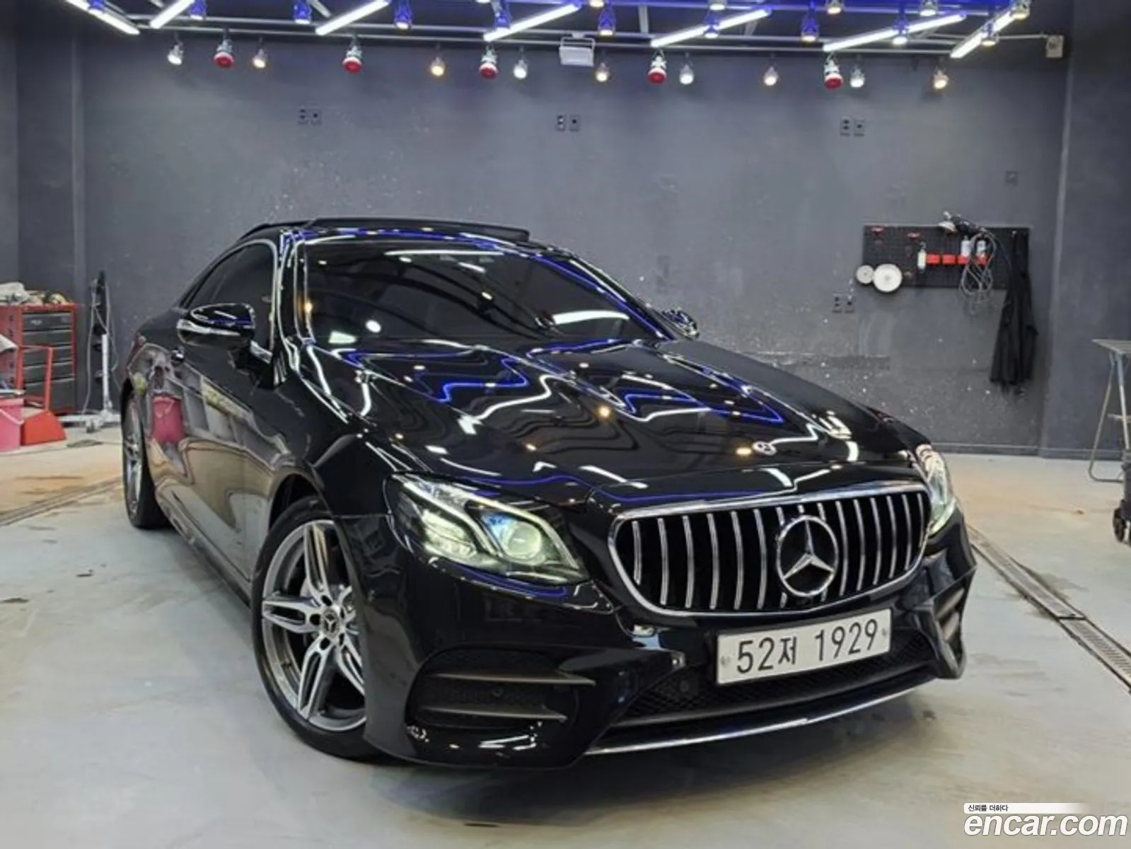 Mercedes-Benz E-Class W213 2018 — 14