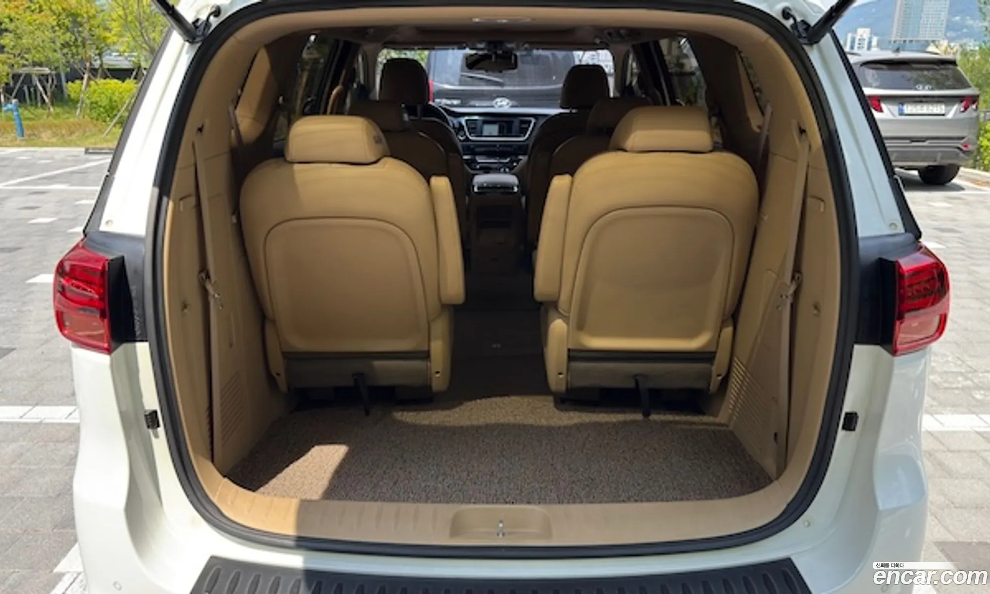 Kia Carnival 2018 — 15
