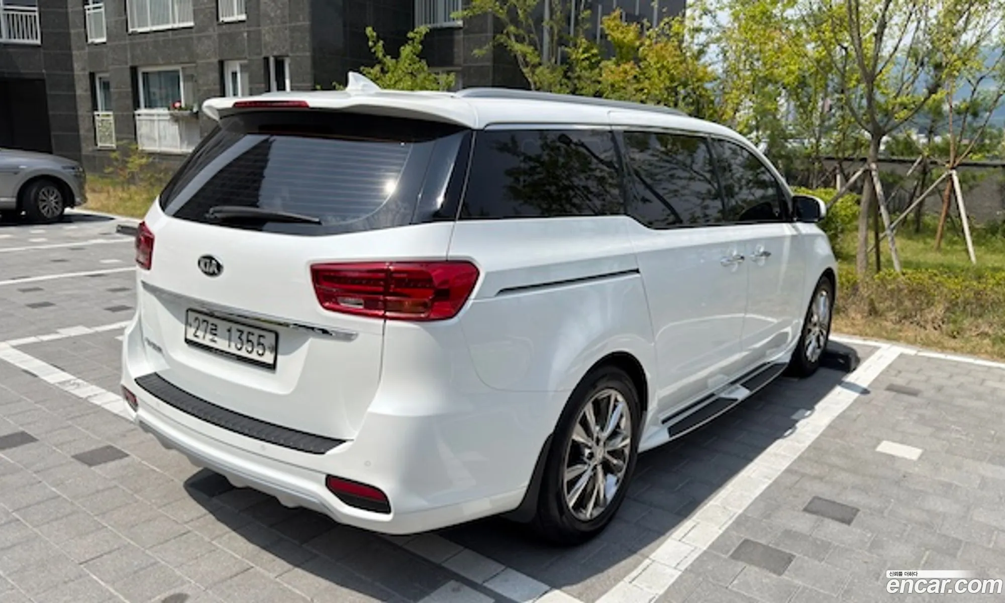 Kia Carnival 2018 — 12