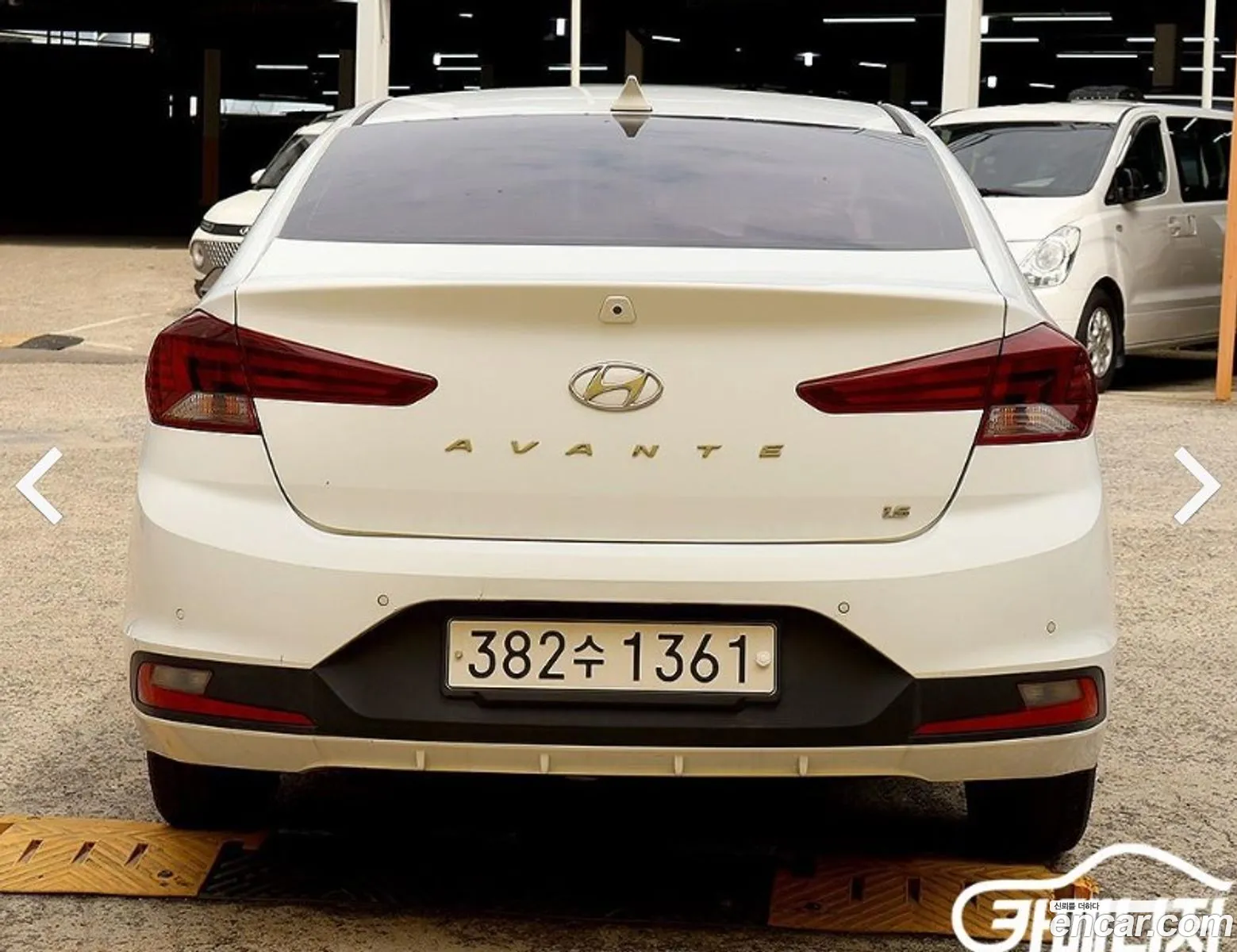 Hyundai Elantra AD 2019 — 4