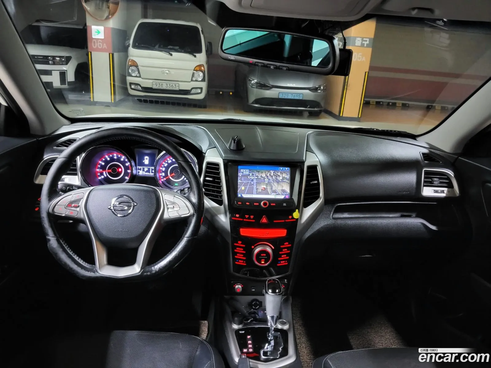 KG Mobility (SsangYong) Tivoli 2015 — 2