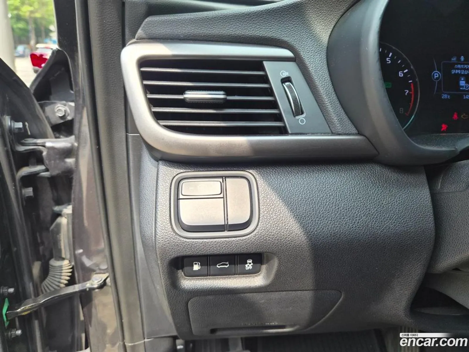 Kia K5 2017 — 9
