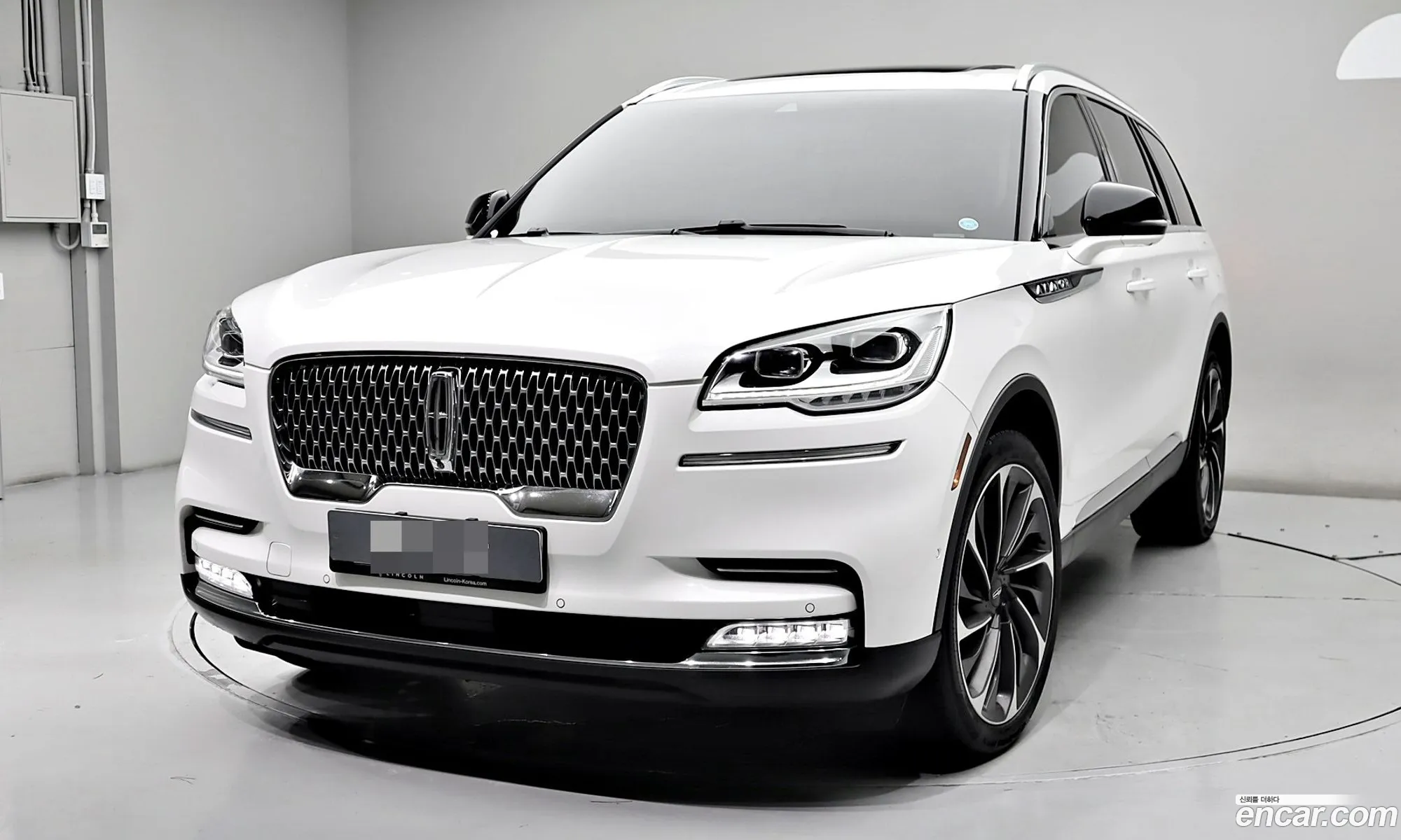Lincoln Aviator 2020 — 16