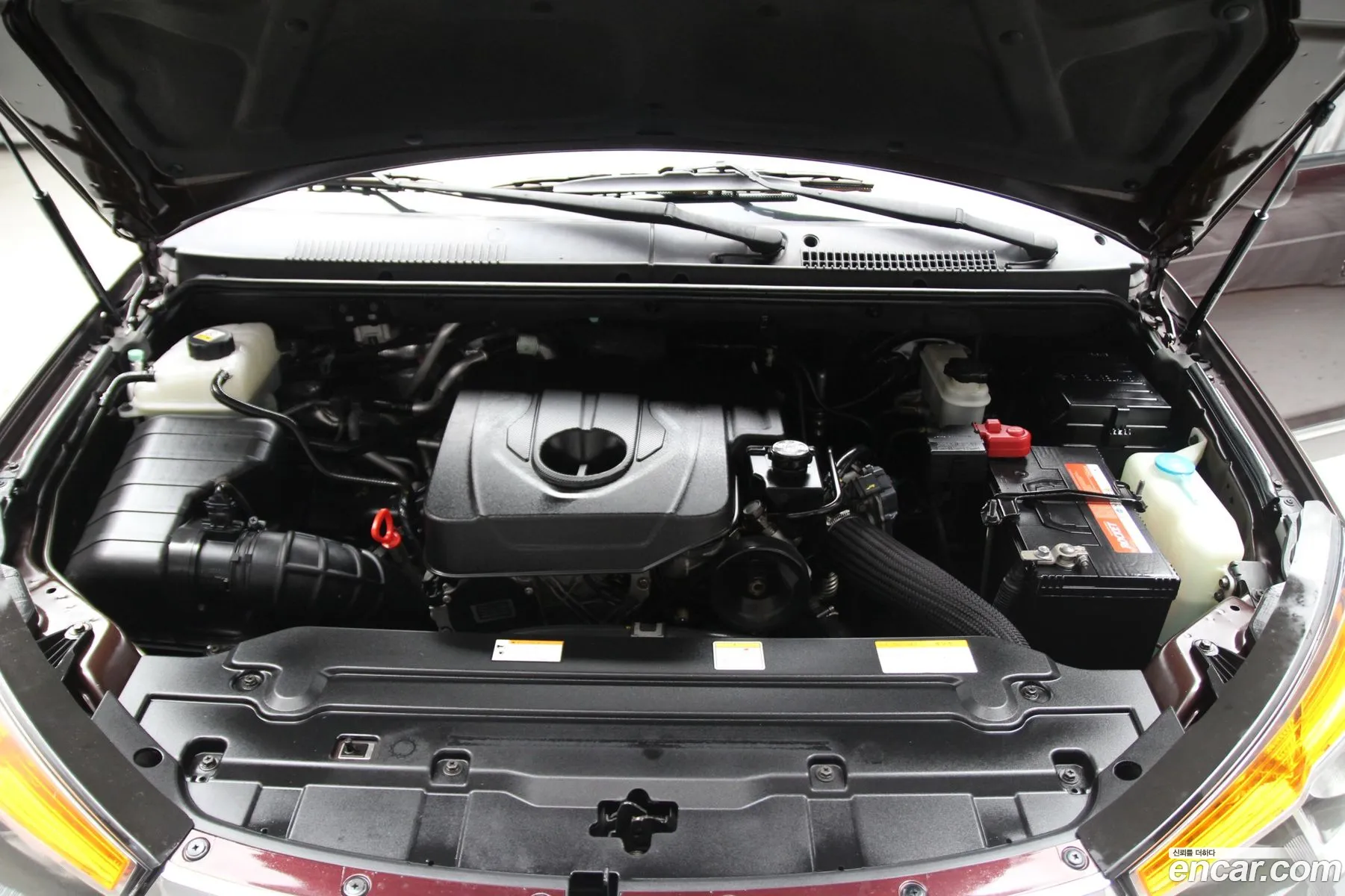 KG Mobility (SsangYong) Korando Turismo 2014 — 4