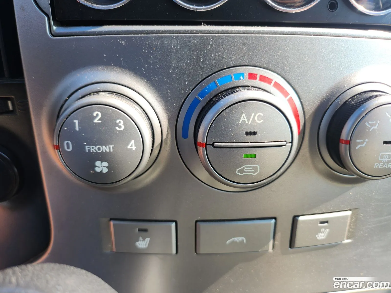 Hyundai Grand Starex 2009 — 12