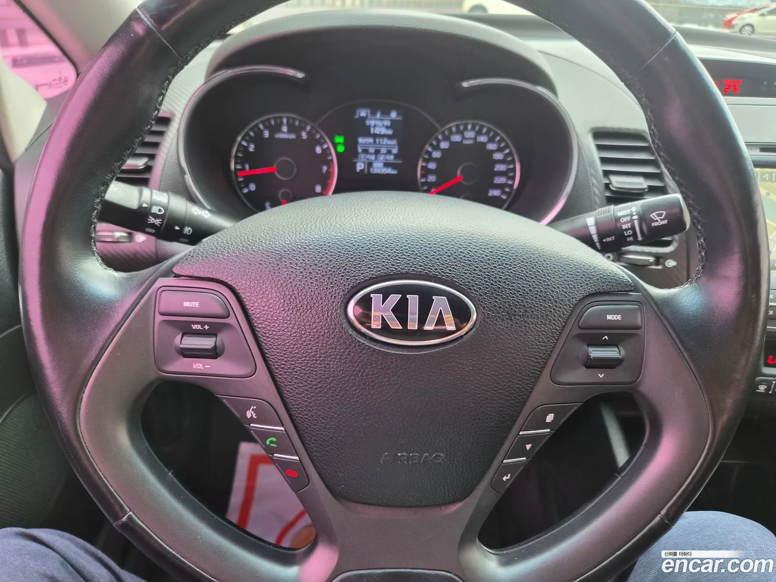 Kia K3 2013 — 14