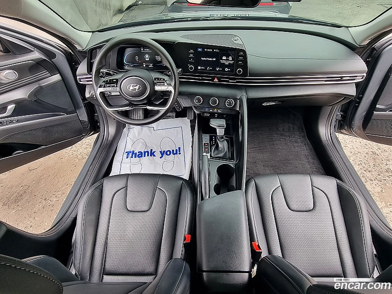 Hyundai Elantra 2024 — 20
