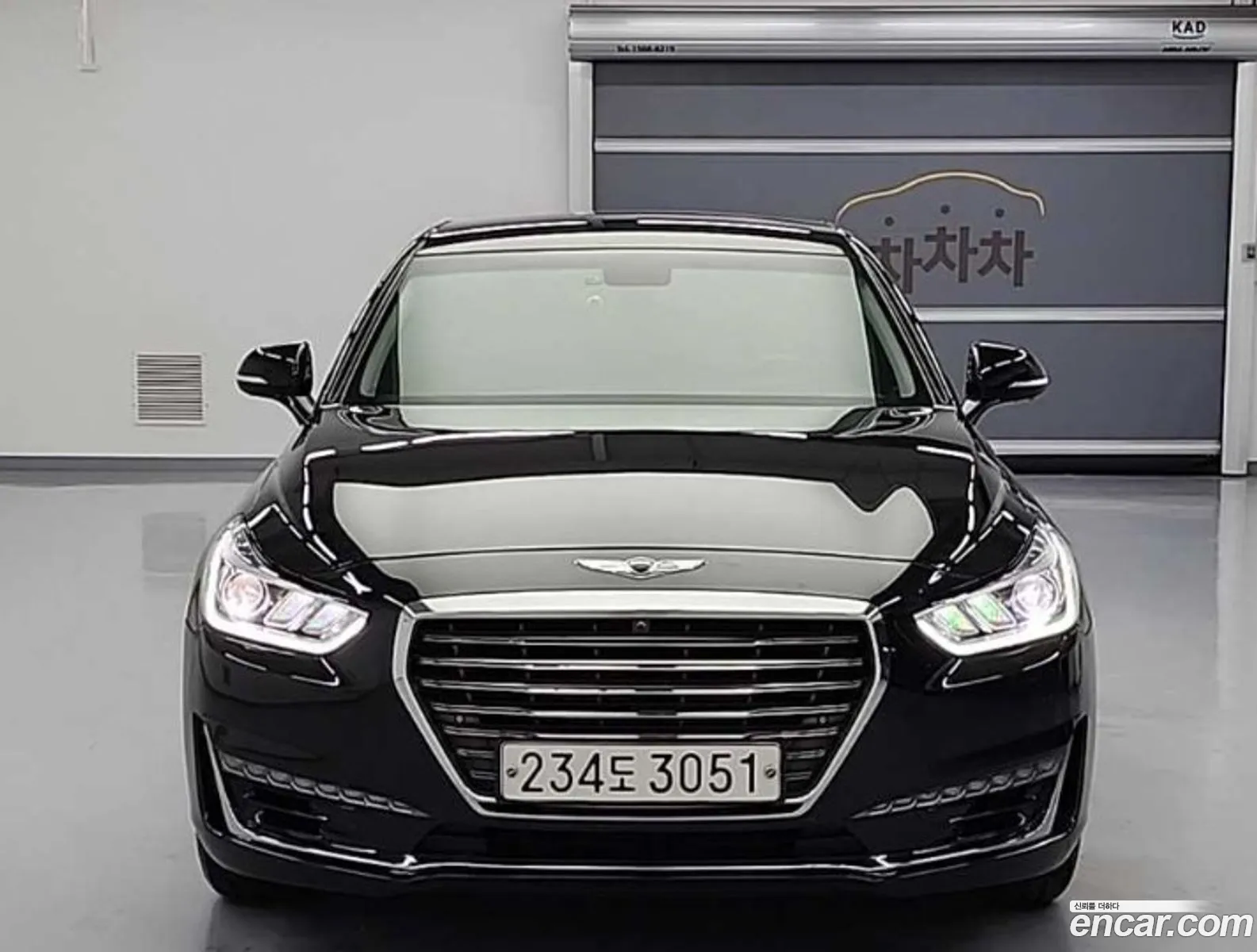 Genesis EQ900 2017 — 2