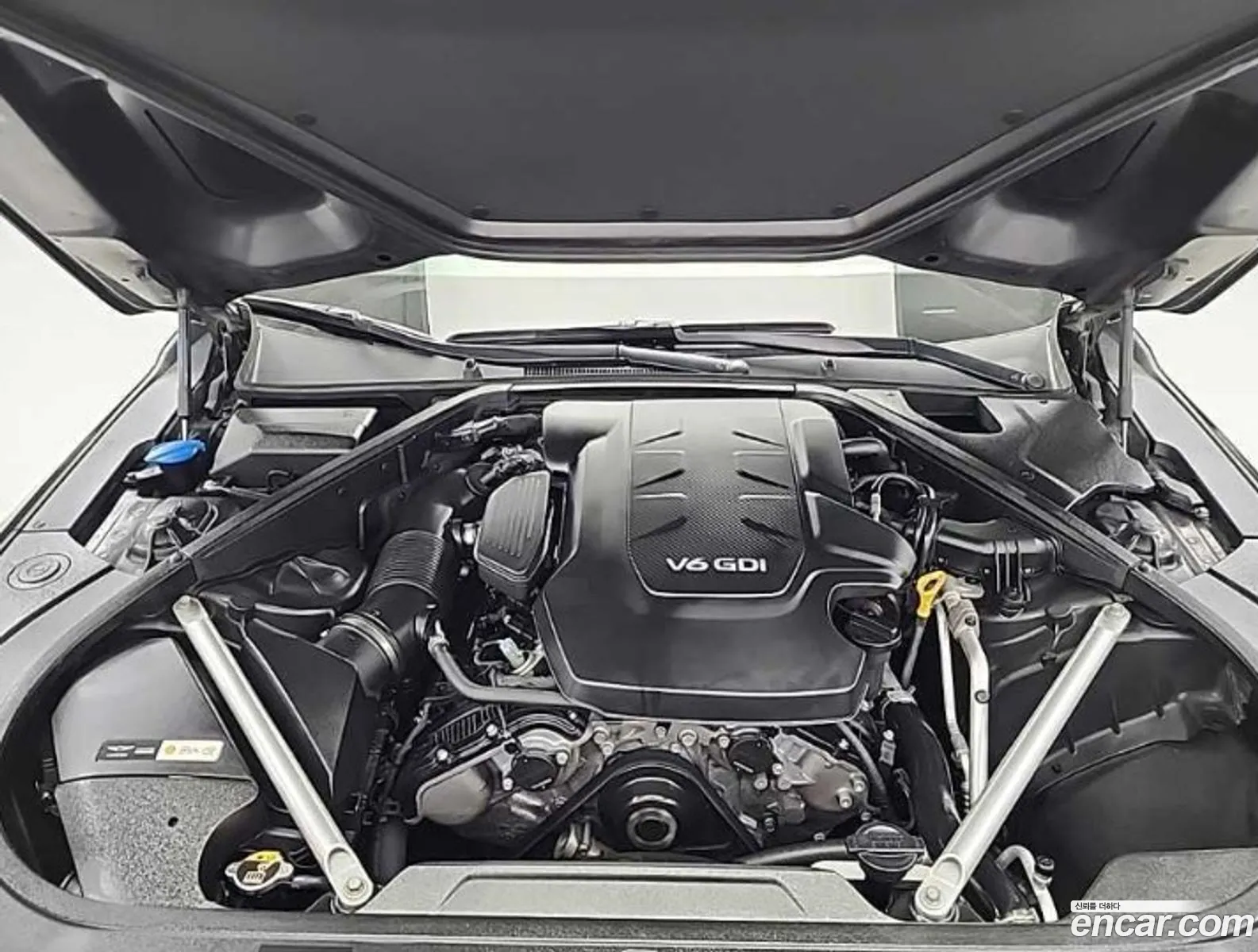 Genesis EQ900 2017 — 7