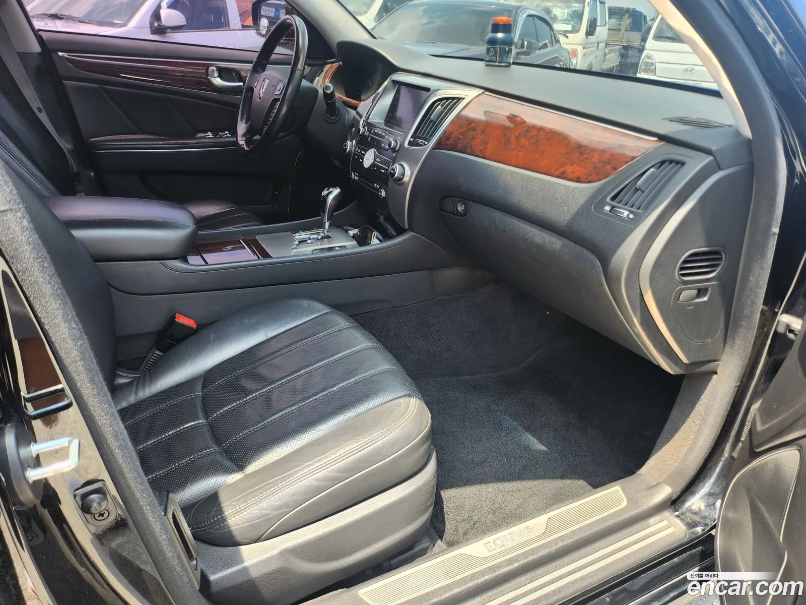 Hyundai Equus 2011 — 5