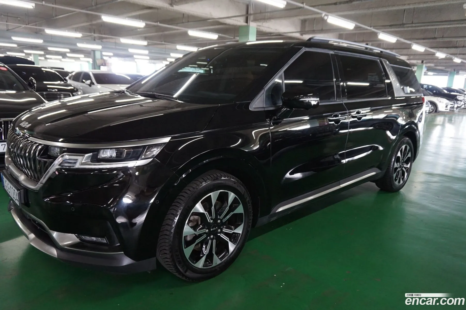 Kia Carnival 2022 — 5