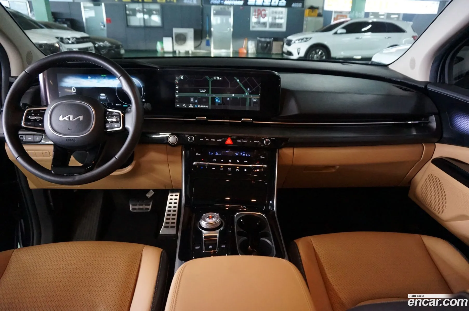 Kia Carnival 2022 — 3