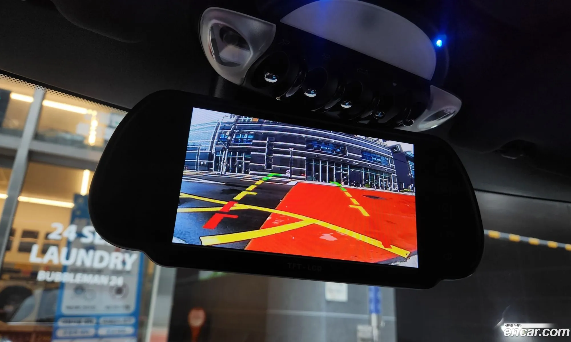 Mini Cooper Convertible 2011 — 13