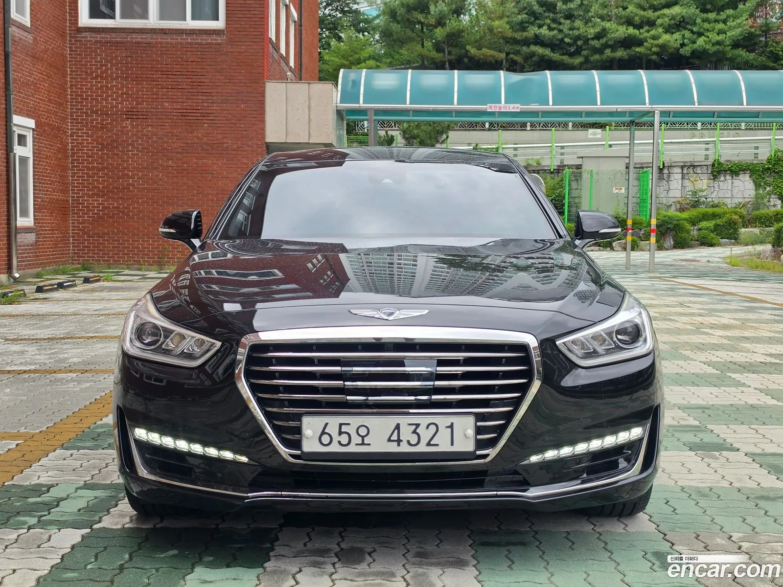 Genesis EQ900 2017 — 6