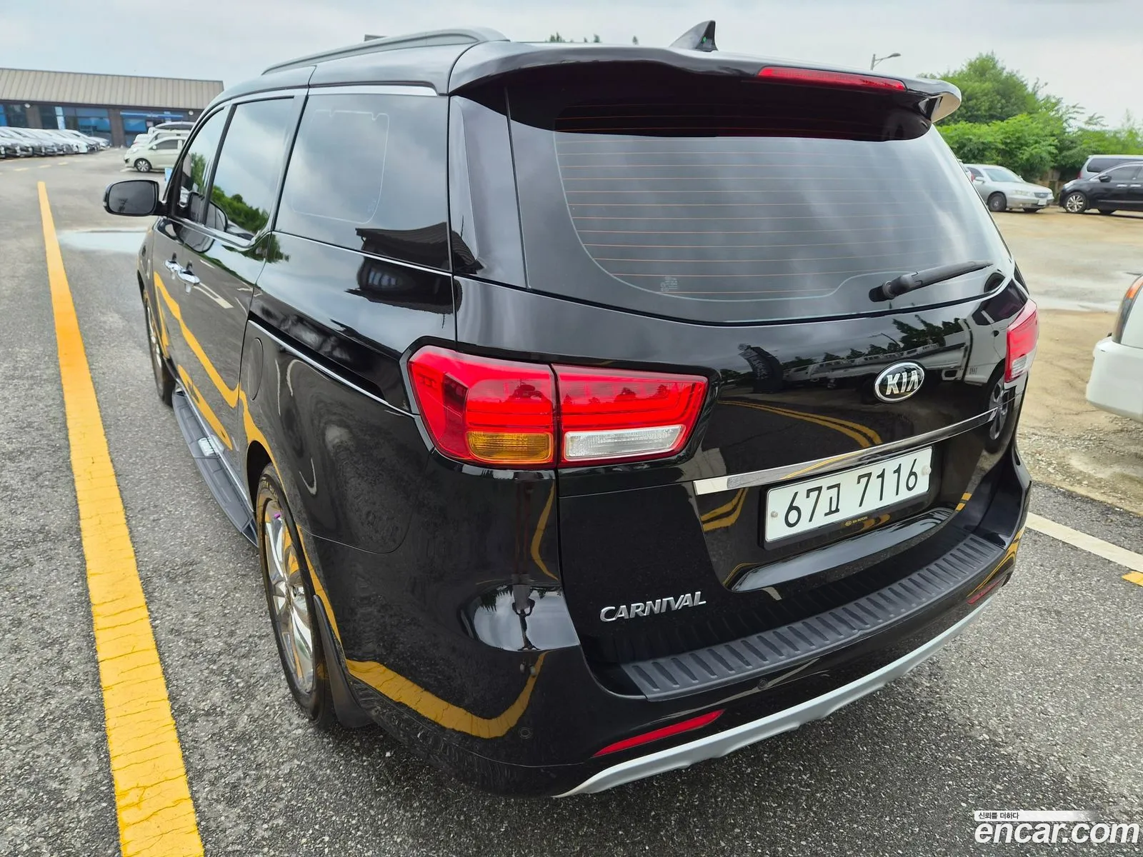 Kia Carnival 2014 — 3