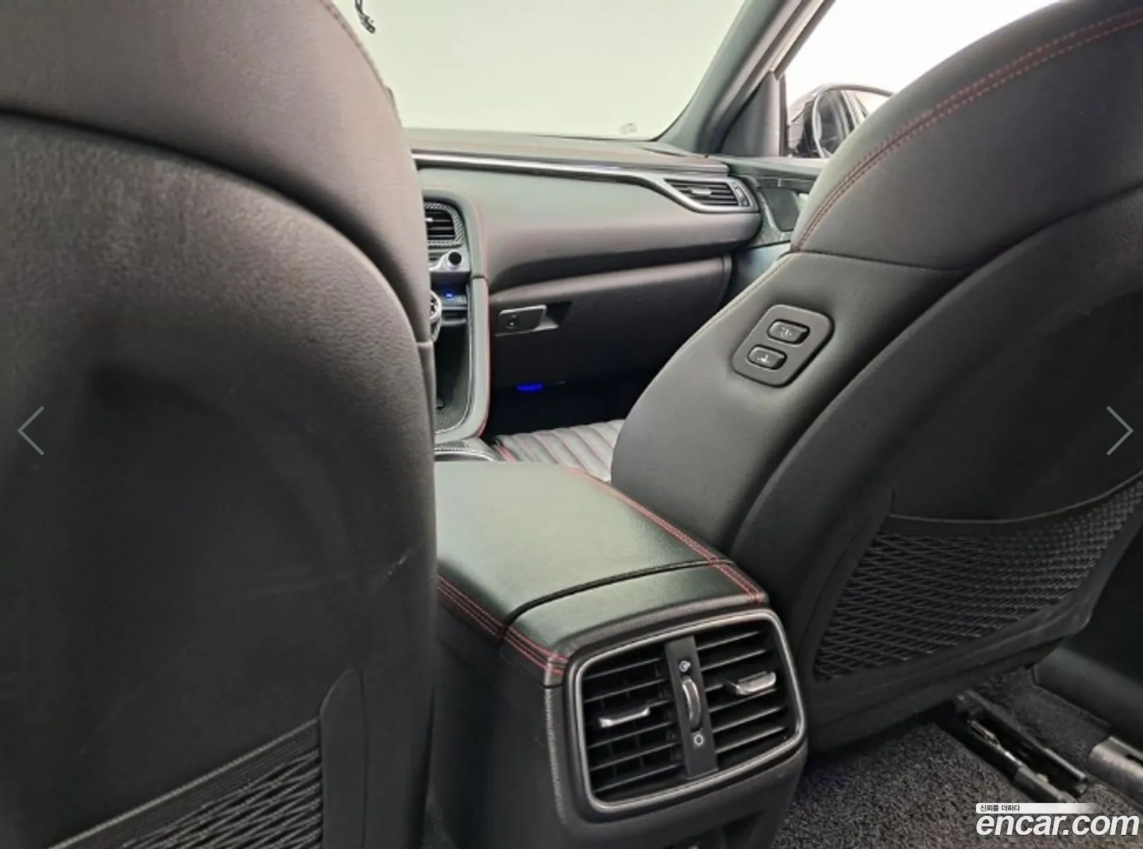 Genesis G70 2019 — 20