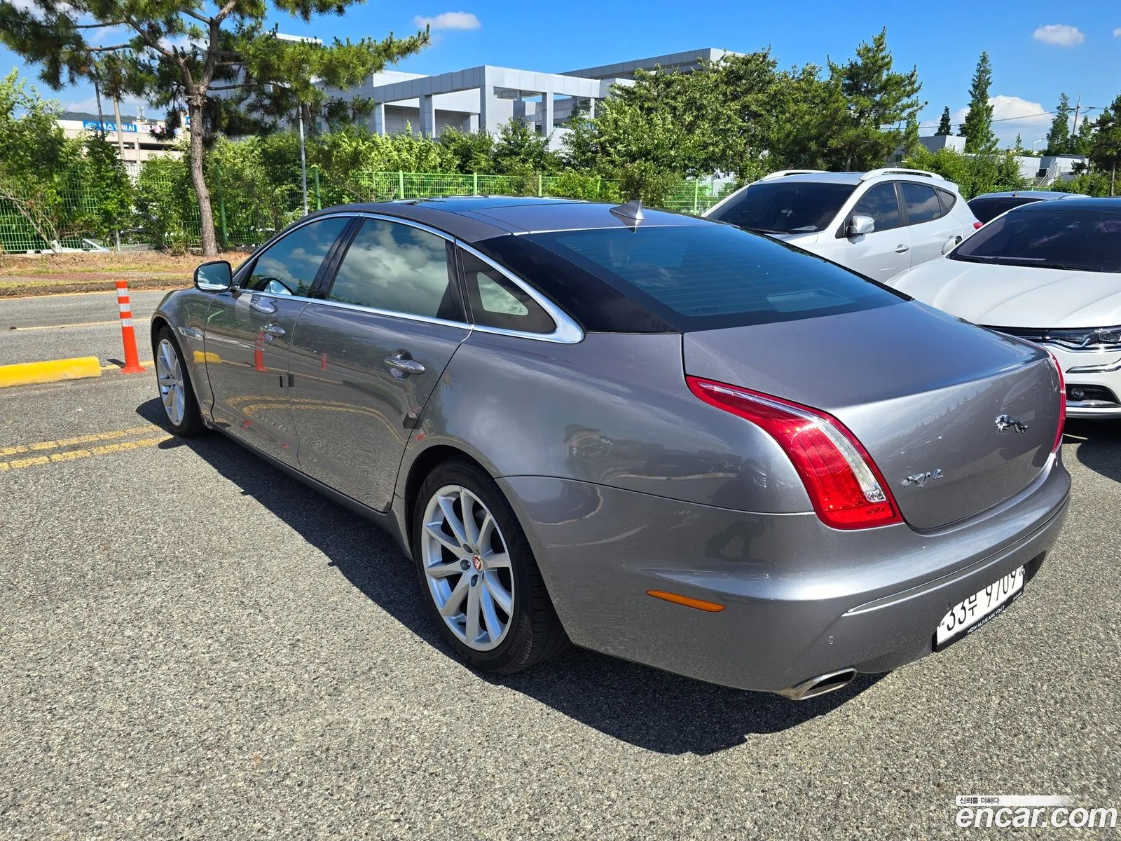 Jaguar XJ 2014 — 18