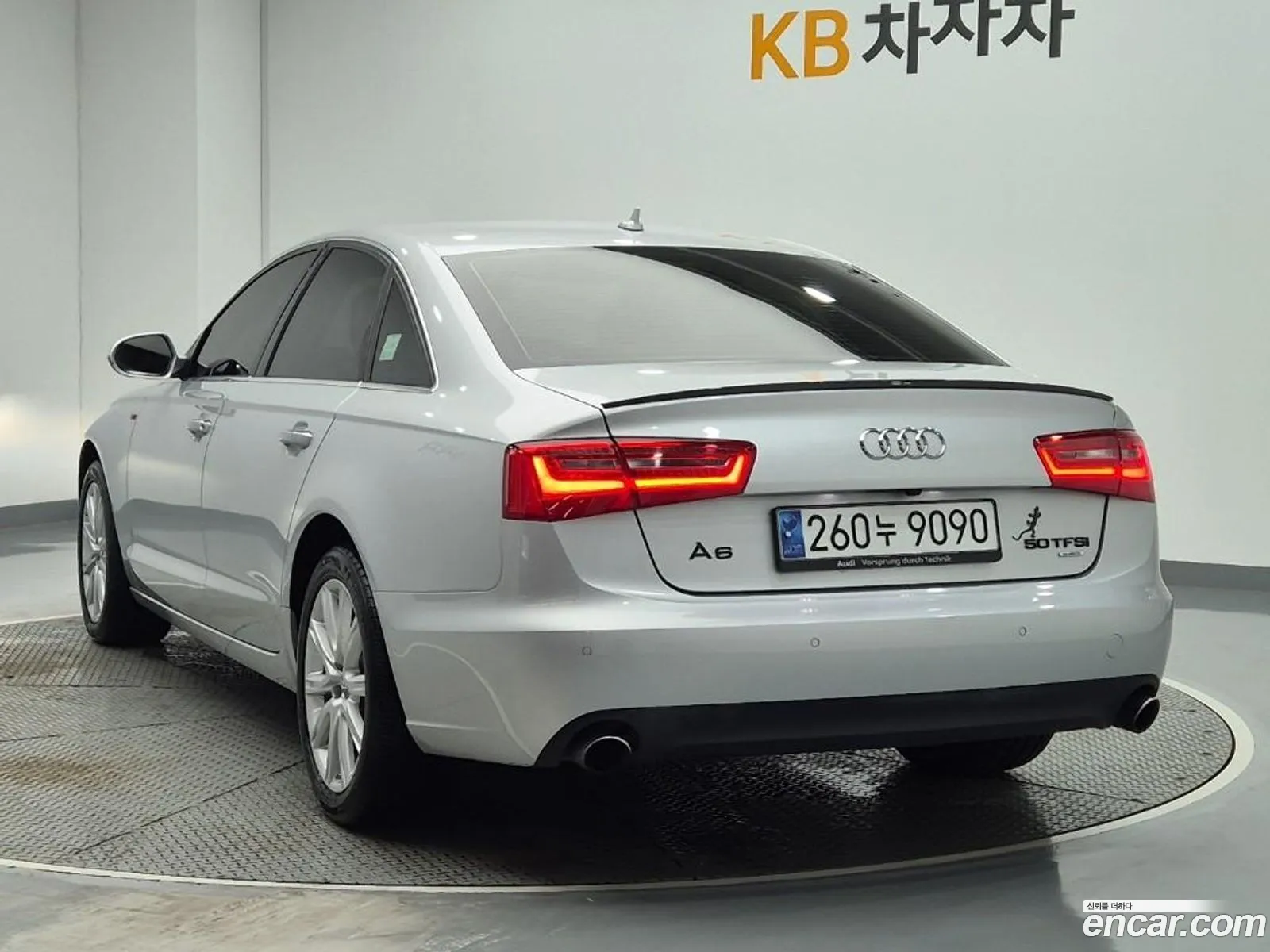 Audi A6 2013 — 17