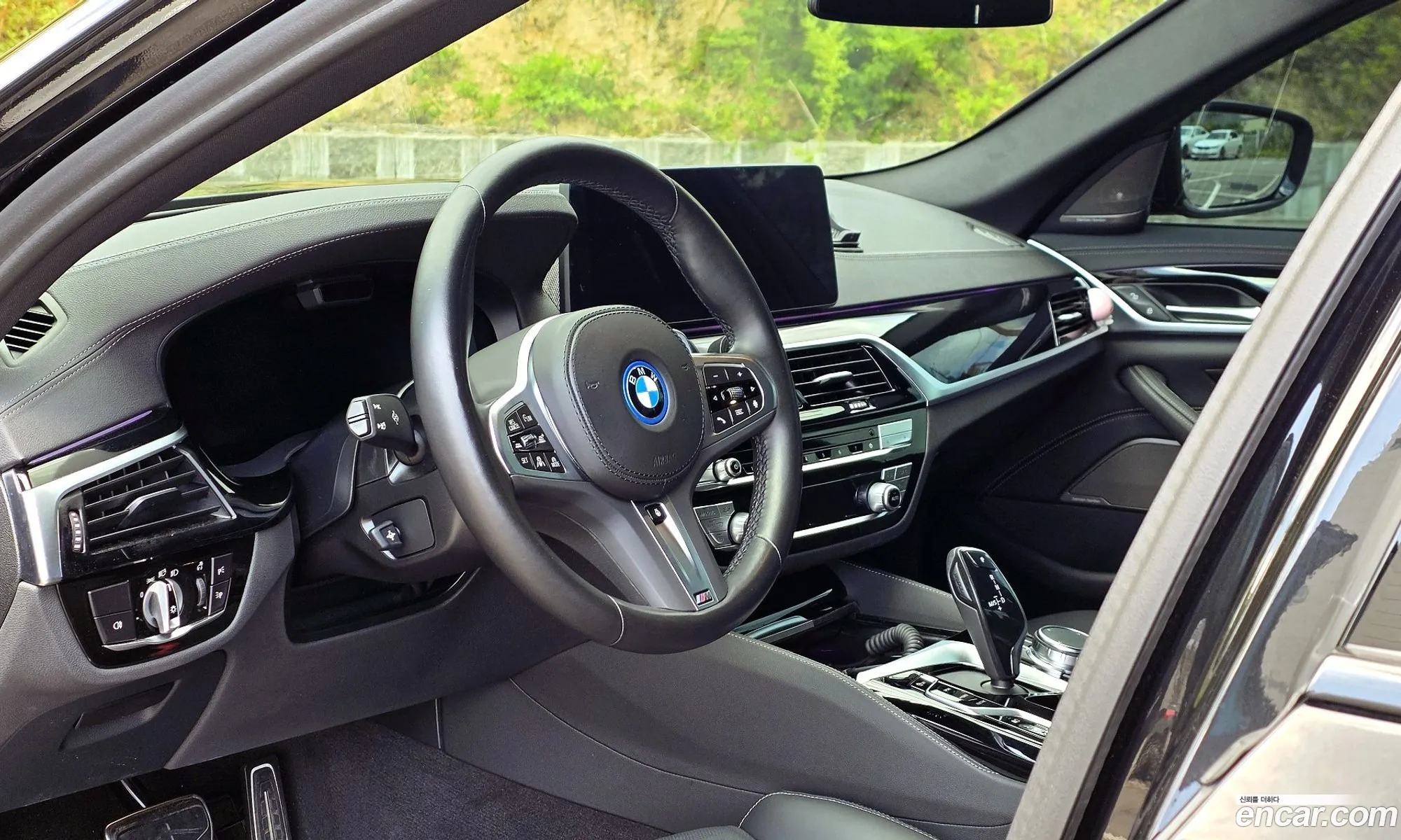 BMW 5 Series 2023 — 12