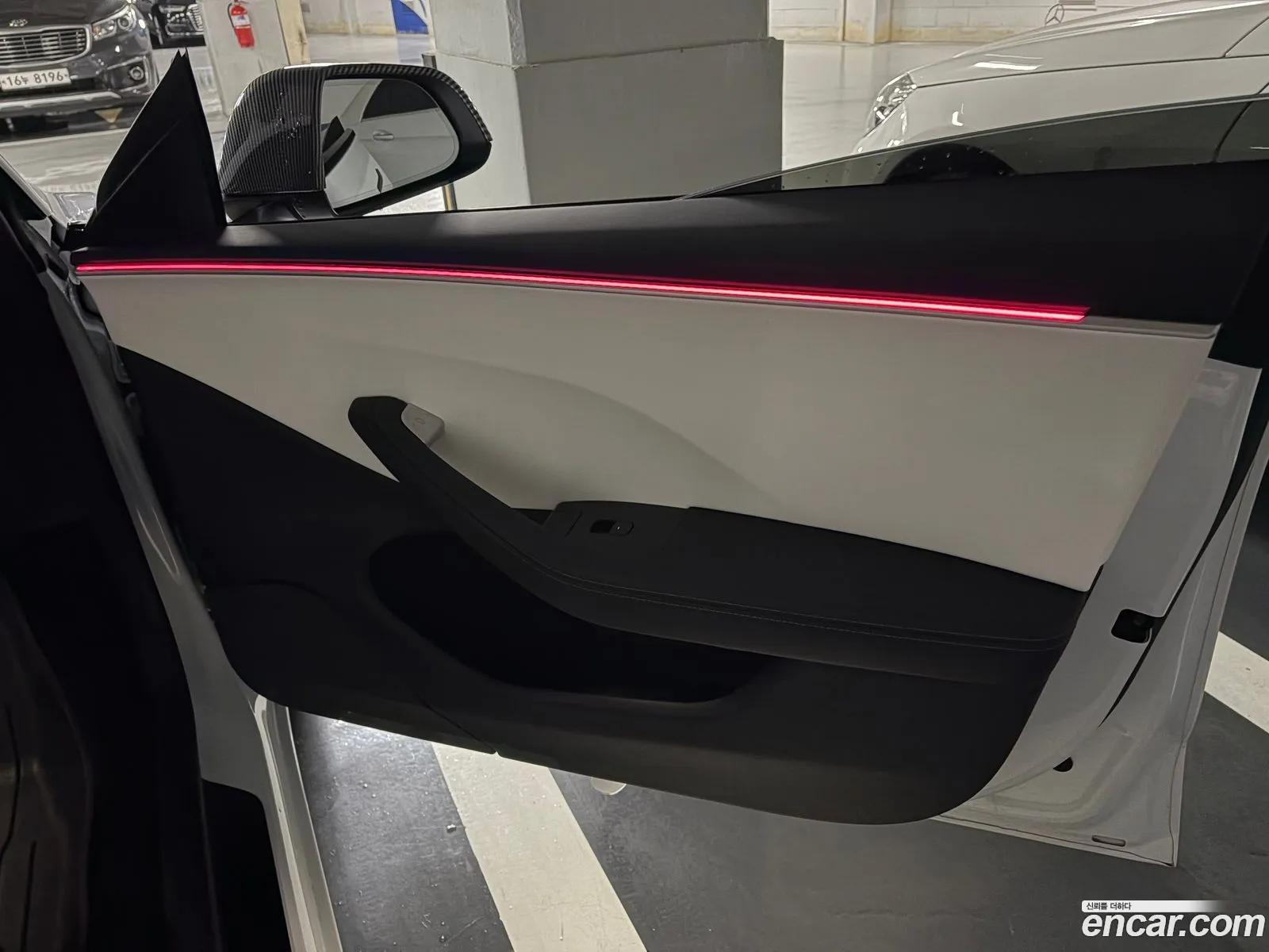 Tesla Model 3 2024 — 10