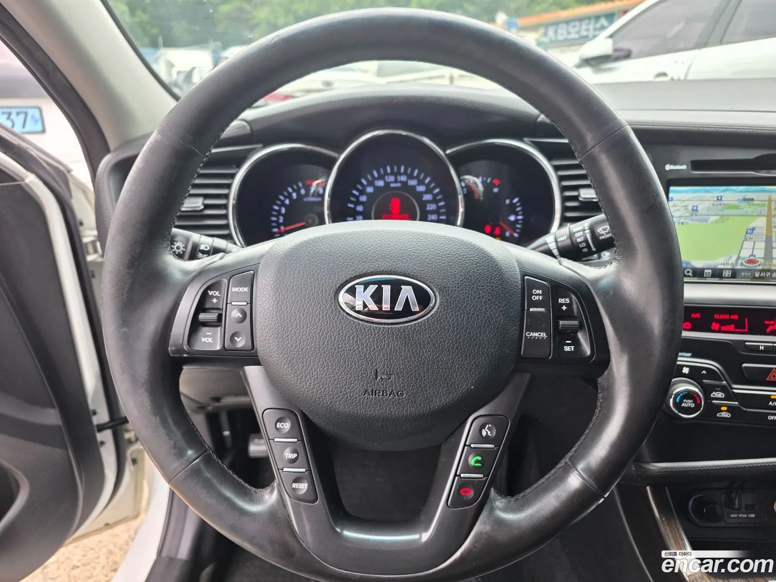 Kia K5 2013 — 16