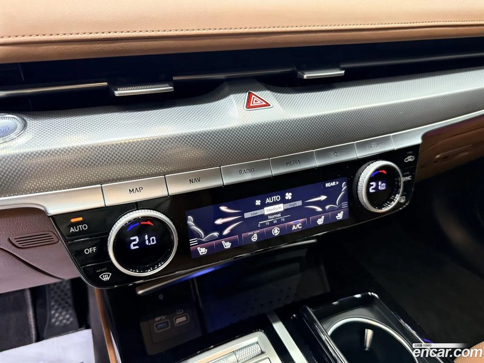 Genesis G80 2022 — 12