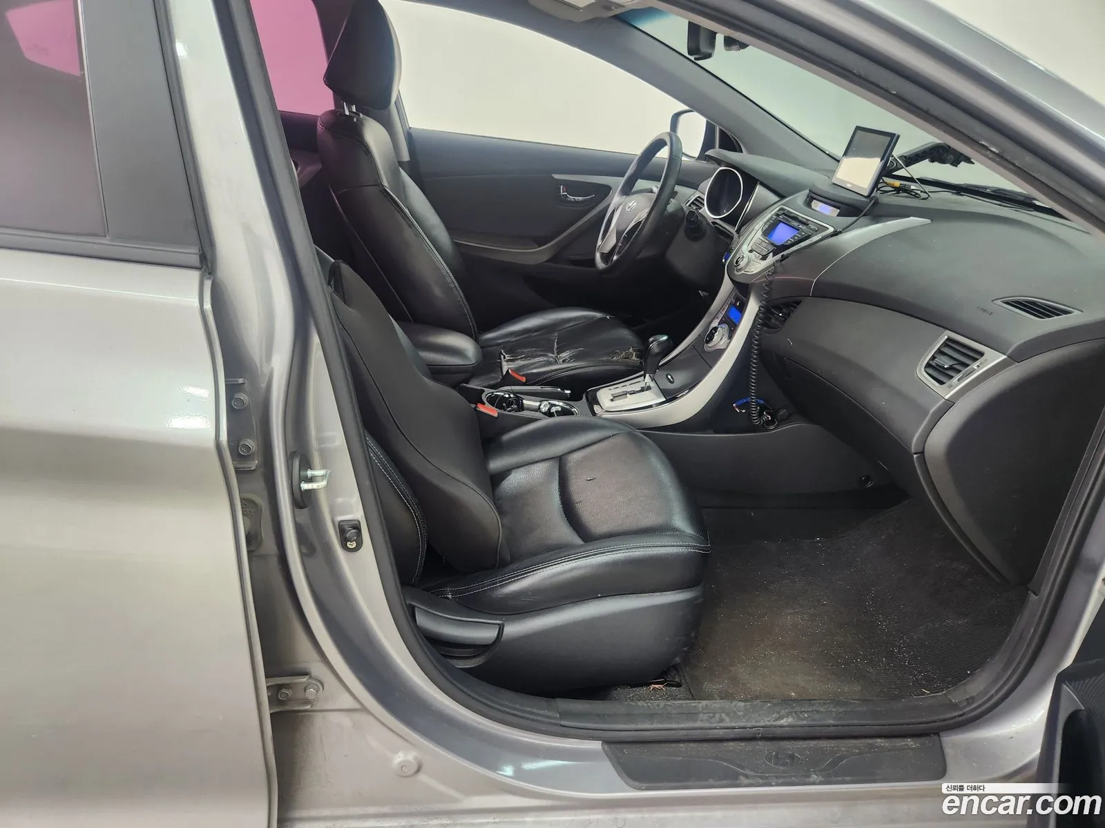 Hyundai Elantra MD 2012 — 13