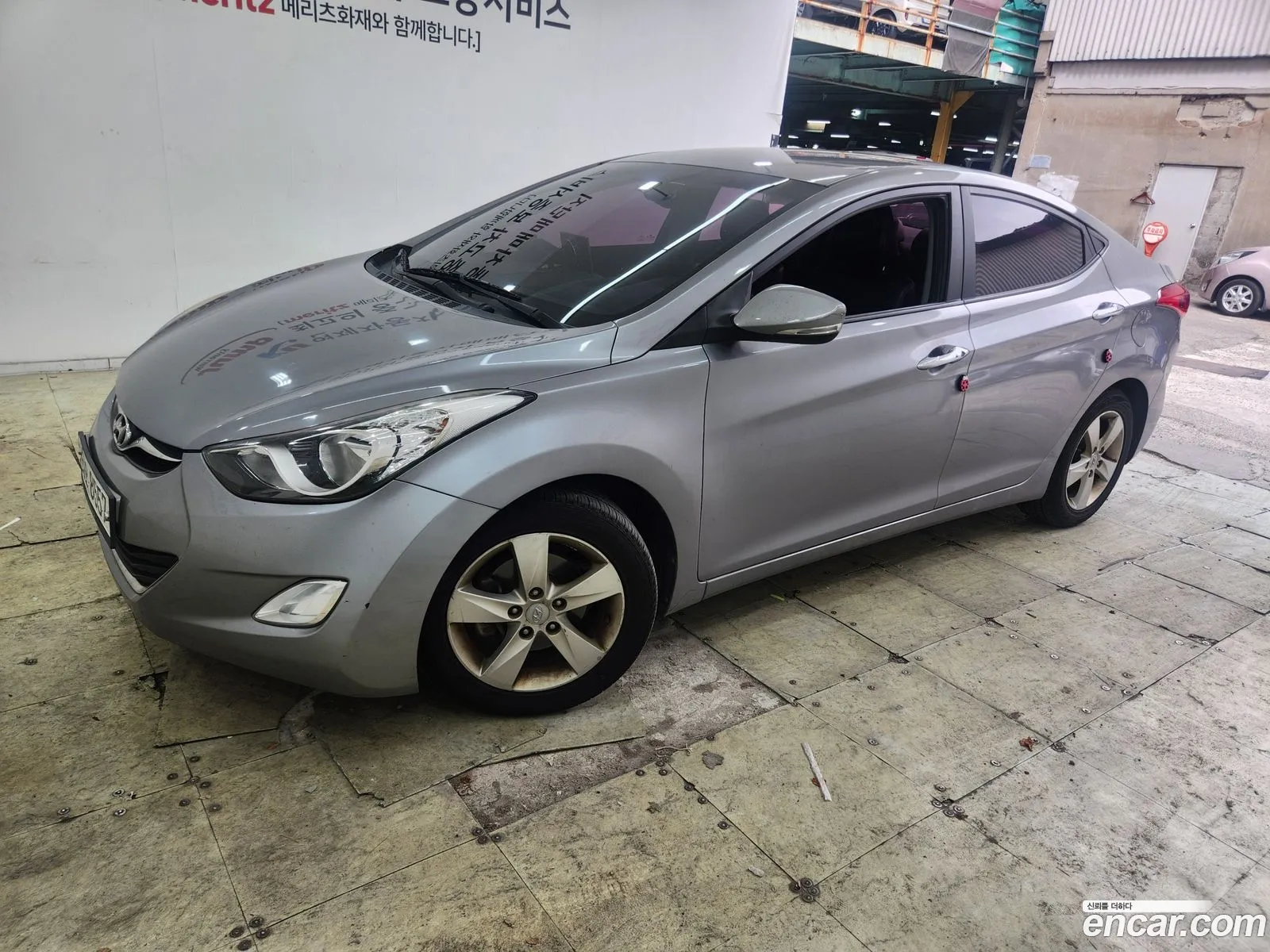 Hyundai Elantra MD 2012 — 16
