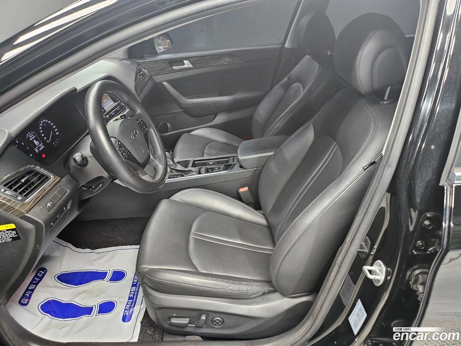 Hyundai LF Sonata 2015 — 10