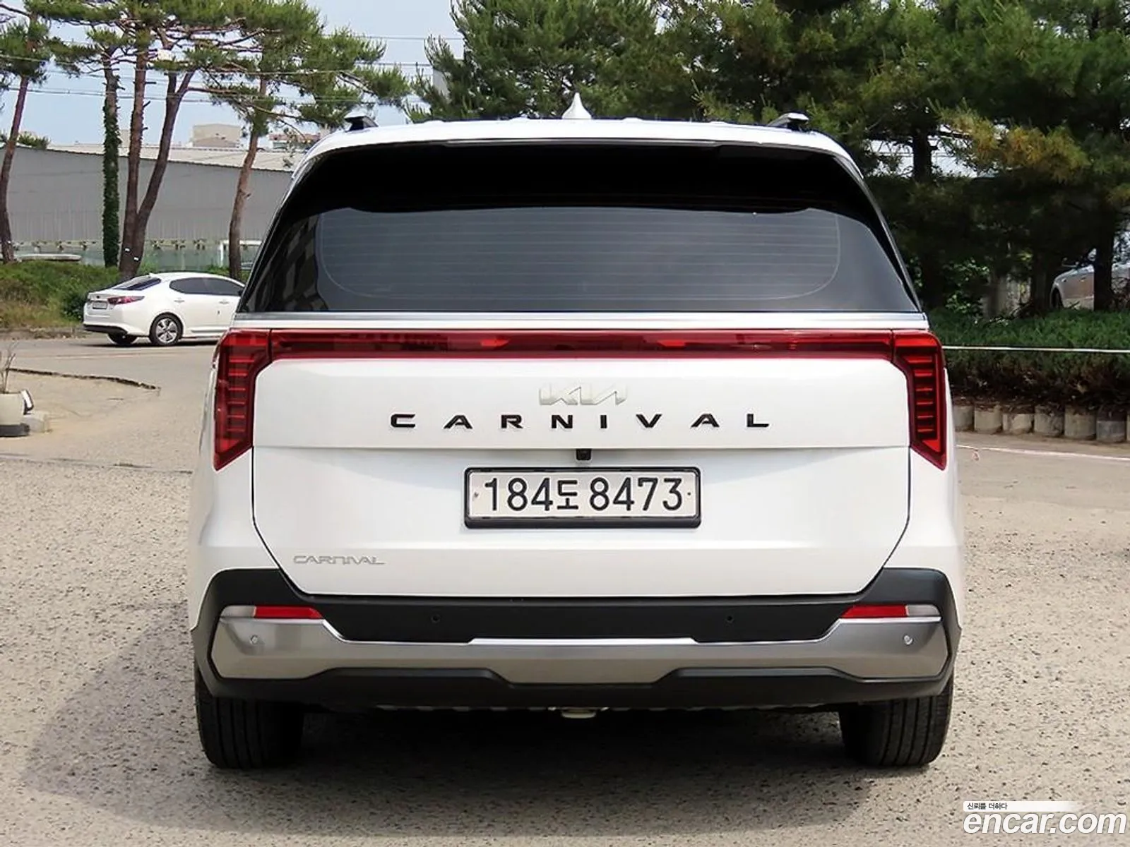 Kia Carnival 2023 — 7